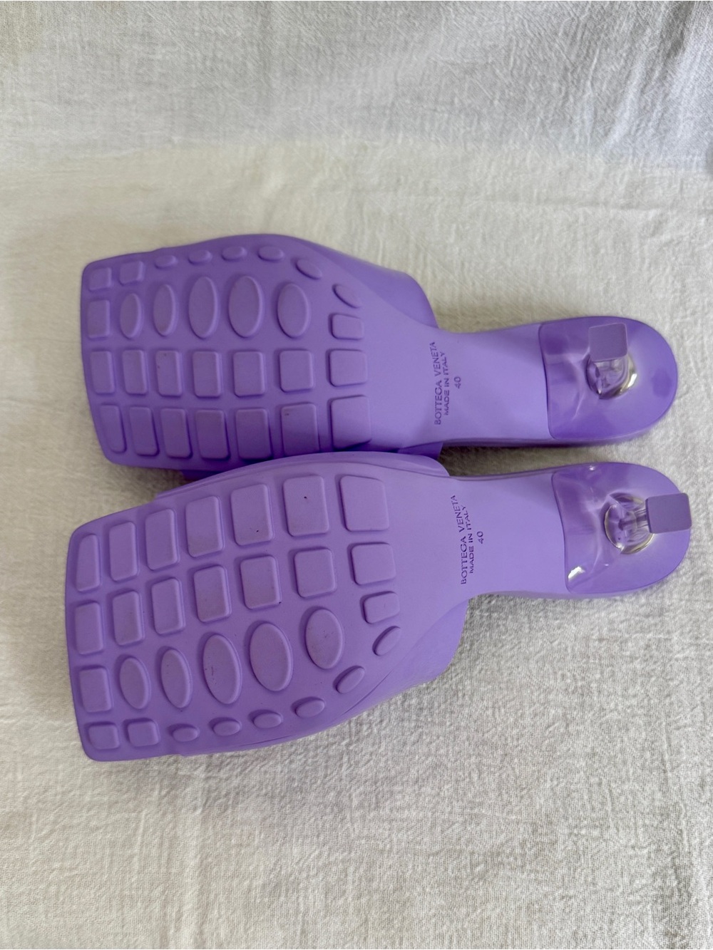 Bottega Veneta Wisteria (Lilac/Lavender)Patent Square-Toe Mules - Picture 5 of 6